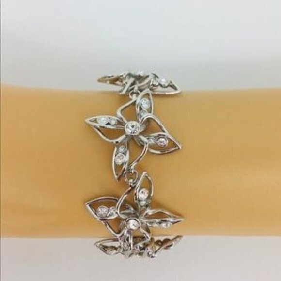 💕TED BAKER💕 Silver Crystal Breeze Jeweled Bracelet NWT - Picture 2 of 8